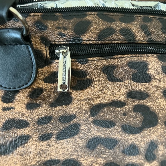 Primeware cougar animal print thermal wine carrier - Picture 5 of 5